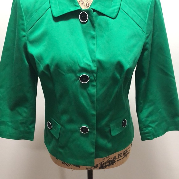 {East 5th} Green Collared Button Front Swing Jacket - Picture 4 of 9